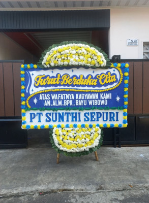 Papan Bunga Duka di Minahasa Selatan