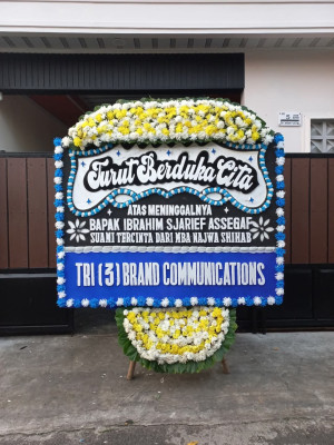 Papan Bunga Duka di Minahasa Selatan